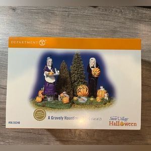 Department 56 Snow Village A Gravely Haunting